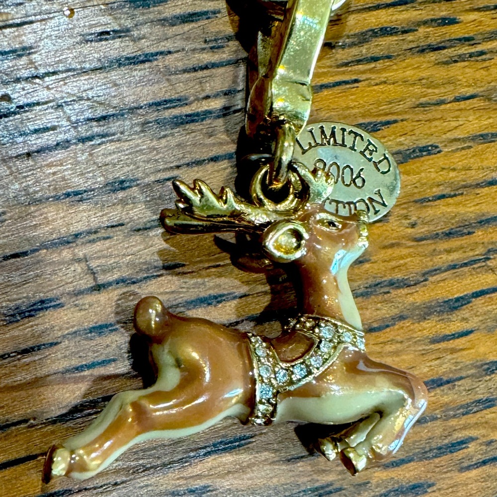 2006 Limited edition juicy couture, reindeer charm